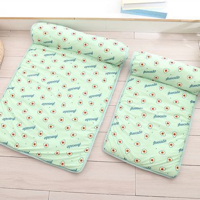 Охолоджуюча підстилка з подушкою Derby Ice Silk Summer Pet Cooling Mat Avocado для домашніх тварин Derby
