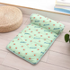 Охолоджуюча підстилка з подушкою Derby Ice Silk Summer Pet Cooling Mat Avocado для домашніх тварин, 40х60 см