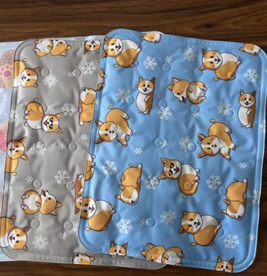 Охлаждающий коврик для собак и кошек Blue Corgi Summer Cooling Mat (пятна на ткани)