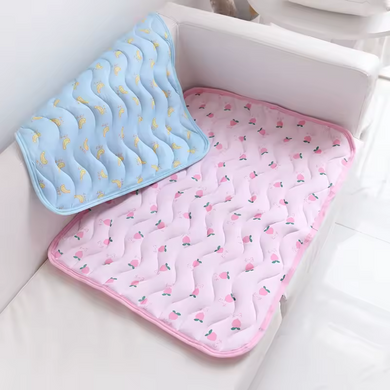 Літня охолоджуюча підстилка для котів Derby Ice Silk Material Summer Pet Cooling Mat Bananas Derby